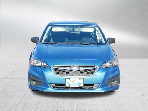 2017 Subaru Impreza 2.0i