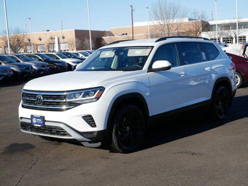 2023 Volkswagen Atlas 2.0T SE w/Technology 4MOTION
