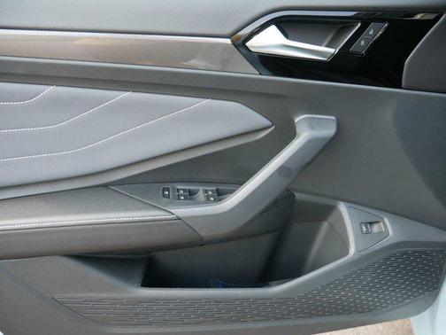 2025 Volkswagen Jetta 1.5T SEL