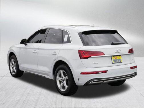 2024 Audi Q5 40 Premium