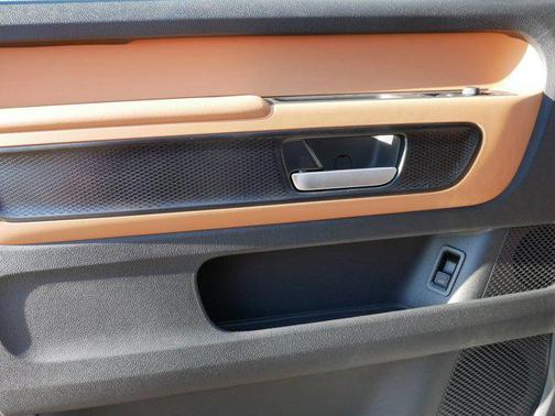 2025 Volkswagen ID. Buzz Pro S Plus with 4MOTION