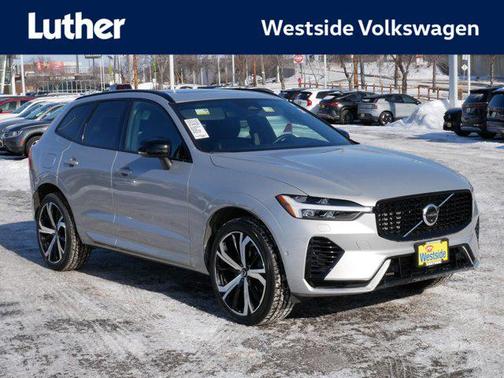 Silver Dawn Metallic 2022 Volvo XC60 Recharge Plug-In Hybrid T8 R-Design SUV