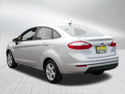 2016 Ford Fiesta SE