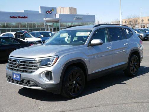 2024 Volkswagen Atlas 2.0T SE w/Technology 4MOTION