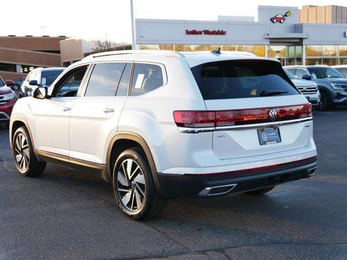 2024 Volkswagen Atlas 2.0T SEL