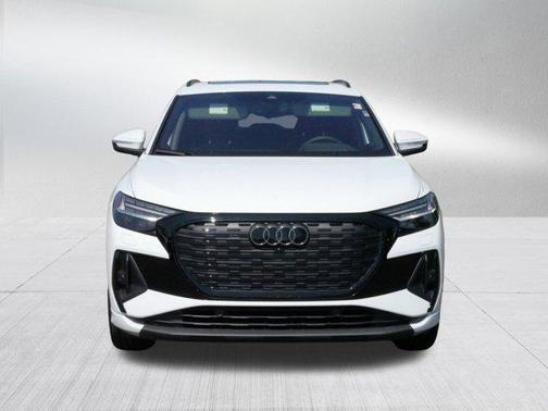 2024 Audi Q4 e-tron Prestige 55 quattro
