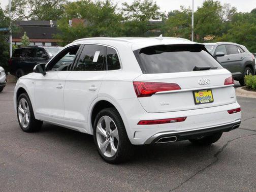 2024 Audi Q5 45 S line Premium Plus