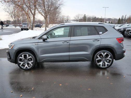 2022 Volkswagen Taos 1.5T SEL