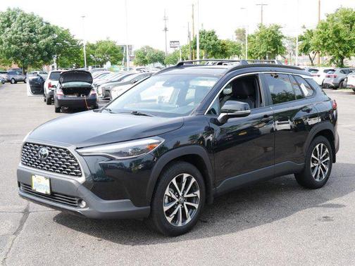 2022 Toyota Corolla Cross XLE
