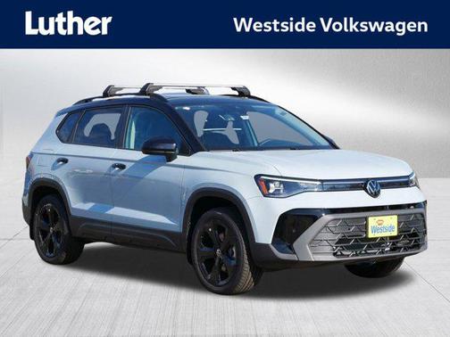 2025 Volkswagen Taos 1.5T SE Black