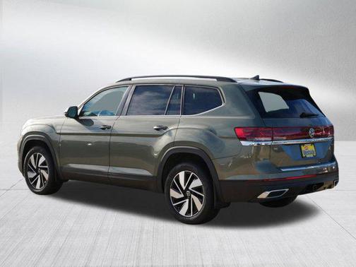 2026 Volkswagen Atlas 2.0T SE w/Technology 4MOTION