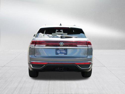 2024 Volkswagen Atlas Cross Sport 2.0T SE w/Technology 4MOTION