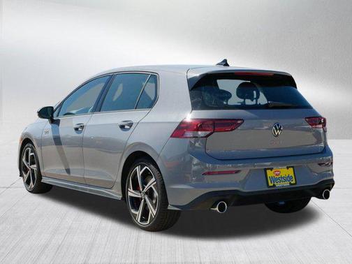 2025 Volkswagen Golf GTI 2.0T SE DSG