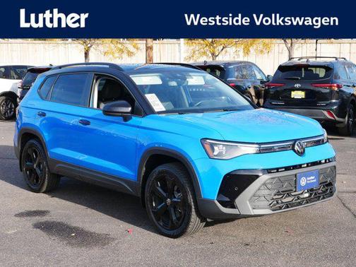 2025 Volkswagen Taos 1.5T SE Black