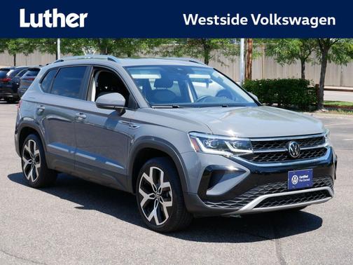 Pure Gray 2023 Volkswagen Taos 1.5T SEL