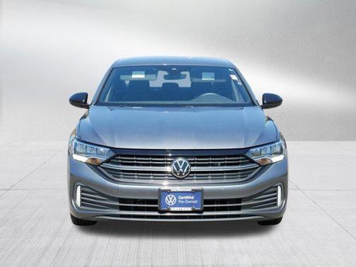 Platinum Gray Metallic 2023 Volkswagen Jetta 1.5T Sport