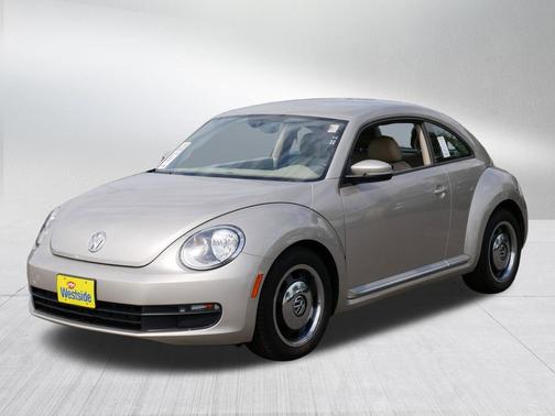 Moonrock Silver Metallic 2012 Volkswagen Beetle 2.5L