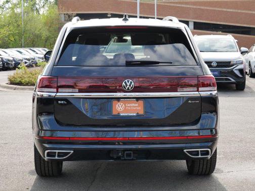 Deep Black Pearl 2025 Volkswagen Atlas 2.0T SEL Premium R-Line 4MOTION