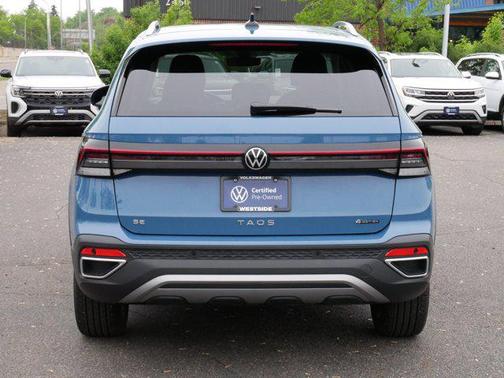 Monterey Blue Pearl 2025 Volkswagen Taos 1.5T SE