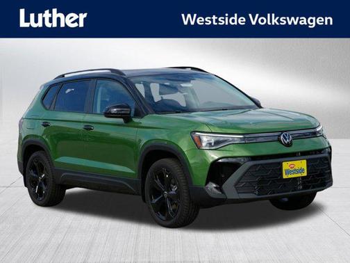 2025 Volkswagen Taos 1.5T SE Black