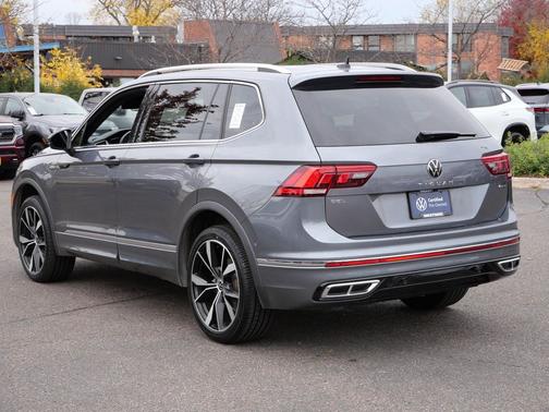 Platinum Gray Metallic 2023 Volkswagen Tiguan 2.0T SEL R-Line 4MOTION