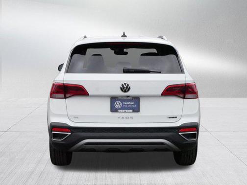 2024 Volkswagen Taos 1.5T SE