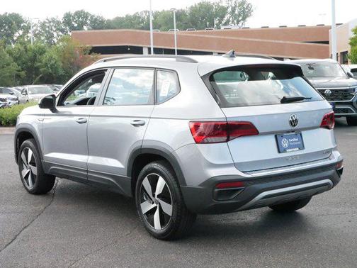 2024 Volkswagen Taos 1.5T S