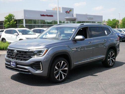 2024 Volkswagen Atlas 2.0T SEL Premium R-Line 4MOTION