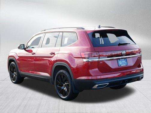 2024 Volkswagen Atlas 2.0T SE w/Technology 4MOTION