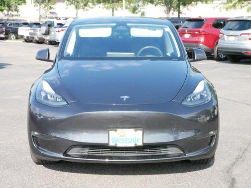 2024 Tesla Model Y Long Range Dual Motor All-Wheel Drive