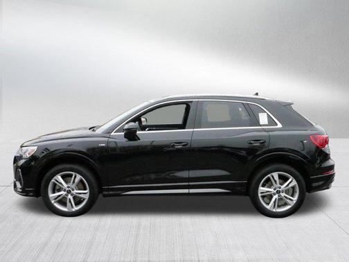 2024 Audi Q3 45 S line Premium Plus