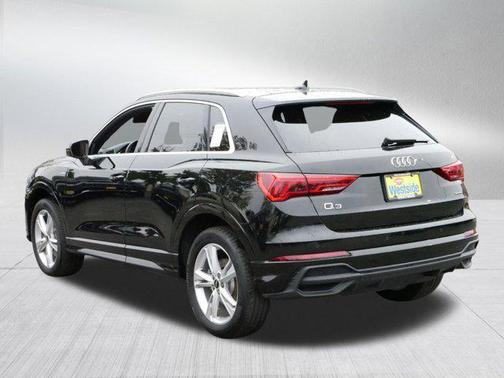 2024 Audi Q3 45 S line Premium Plus