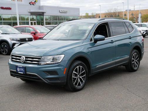 Stone Blue Metallic 2021 Volkswagen Tiguan 2.0T SE 4MOTION
