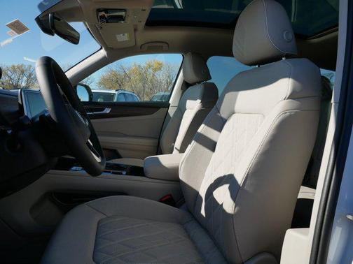 2026 Volkswagen Atlas 2.0T SEL Premium R-Line 4MOTION