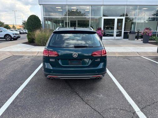 2018 Volkswagen Golf Alltrack TSI SEL