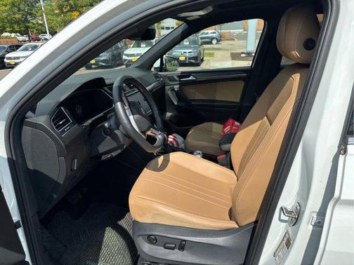 2022 Volkswagen Tiguan 2.0T SE 4MOTION