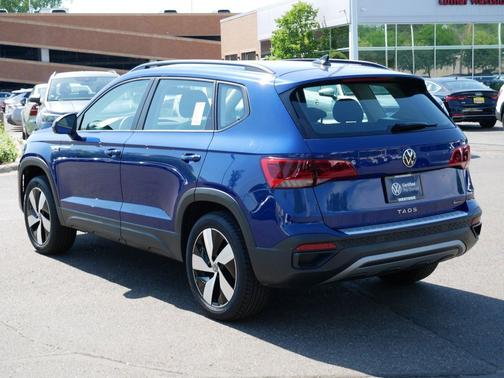 Dusk Blue Metallic 2023 Volkswagen Taos 1.5T S