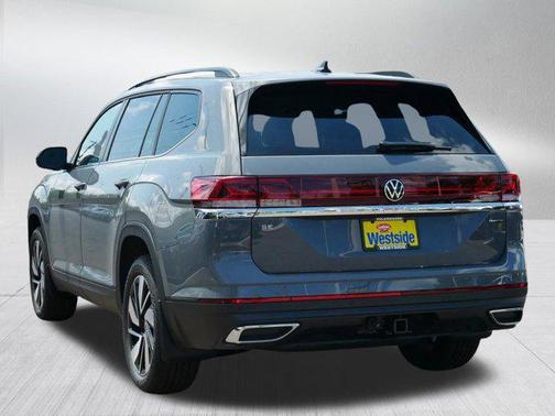 2025 Volkswagen Atlas 2.0T SE w/Technology 4MOTION
