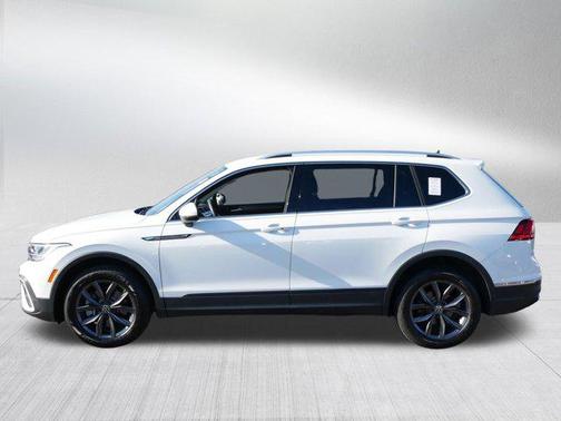 2022 Volkswagen Tiguan 2.0T SE 4MOTION