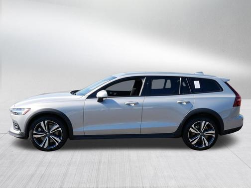 Silver Dawn Metallic 2025 Volvo V60 Cross Country Plus, B5 AWD Gas (mild hybrid)