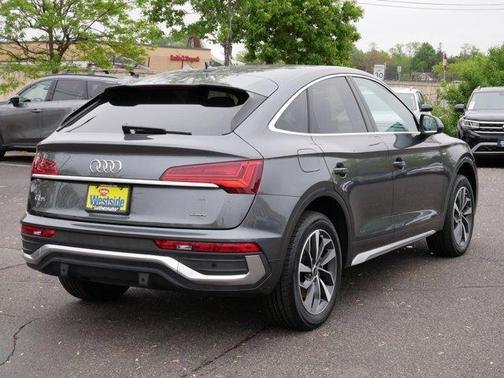 Daytona Gray Pearl Effect 2023 Audi Q5 45 S line Premium Plus