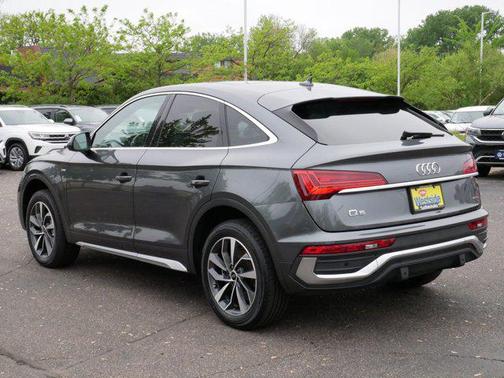 Daytona Gray Pearl Effect 2023 Audi Q5 45 S line Premium Plus