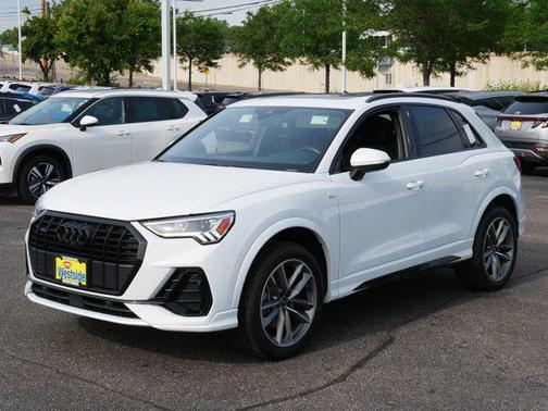 2022 Audi Q3 45 S line Premium Plus