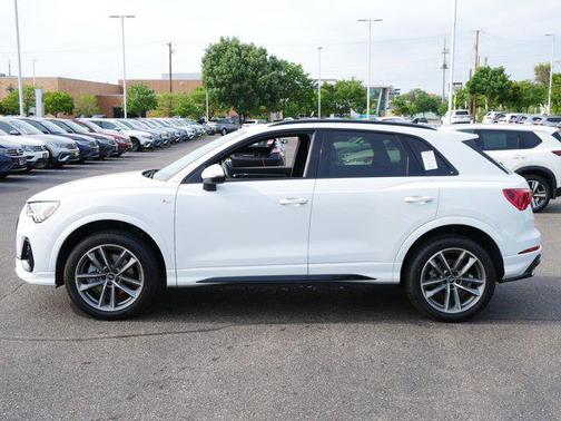 2022 Audi Q3 45 S line Premium Plus