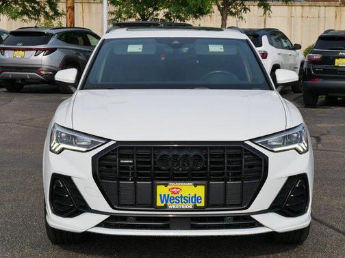 2022 Audi Q3 45 S line Premium Plus