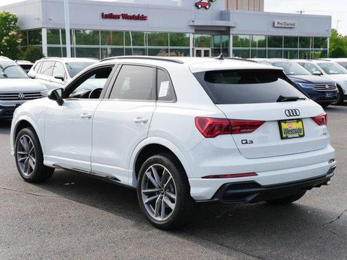 2022 Audi Q3 45 S line Premium Plus