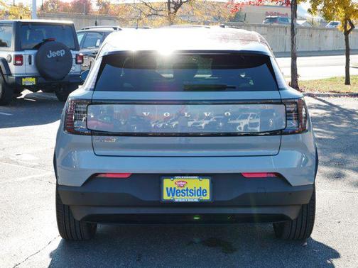 2025 Volvo EX30 Twin Motor Ultra