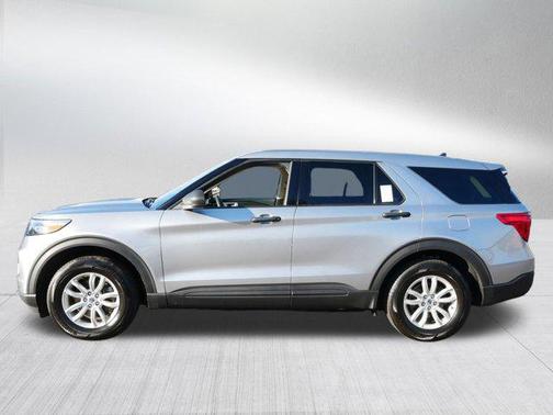 2021 Ford Explorer Base