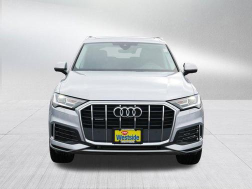 2022 Audi Q7 45 Premium