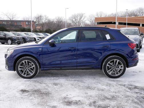 2023 Audi Q3 Premium 45 TFSI S line quattro Tiptronic